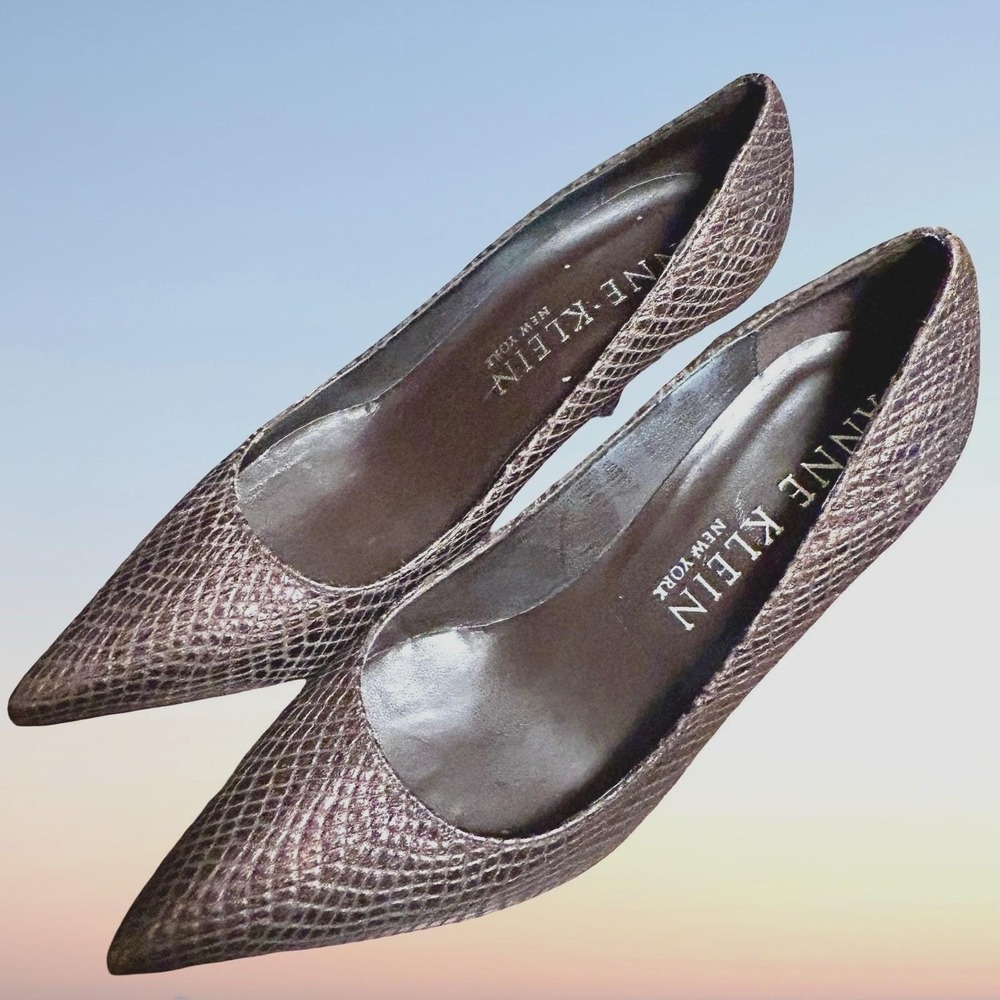 Anne Klein NY Made in Italy Snakeskin Leather Pumps NOS Size 6M